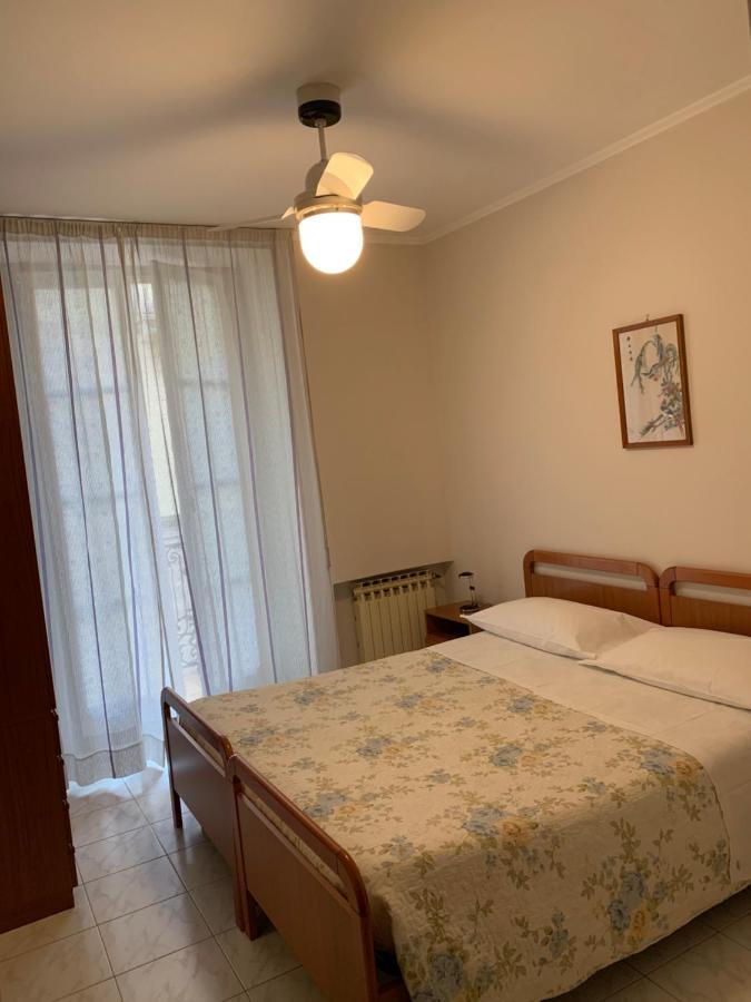 Hotel Elena Turin Bagian luar foto